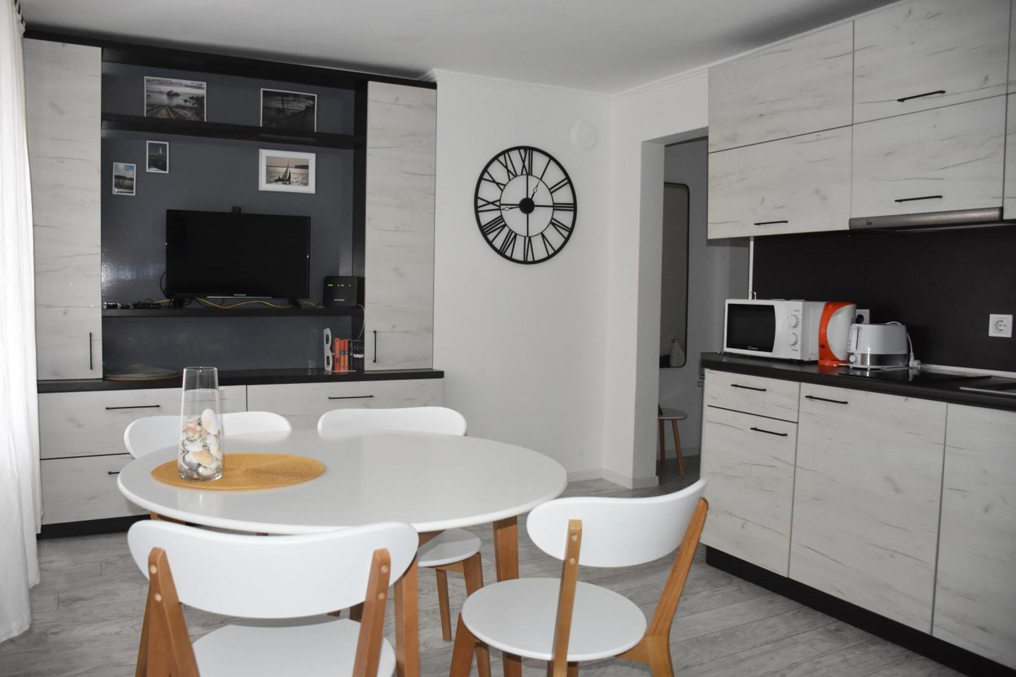 Sea Apartment / Апартамент До Морето فارنا المظهر الخارجي الصورة