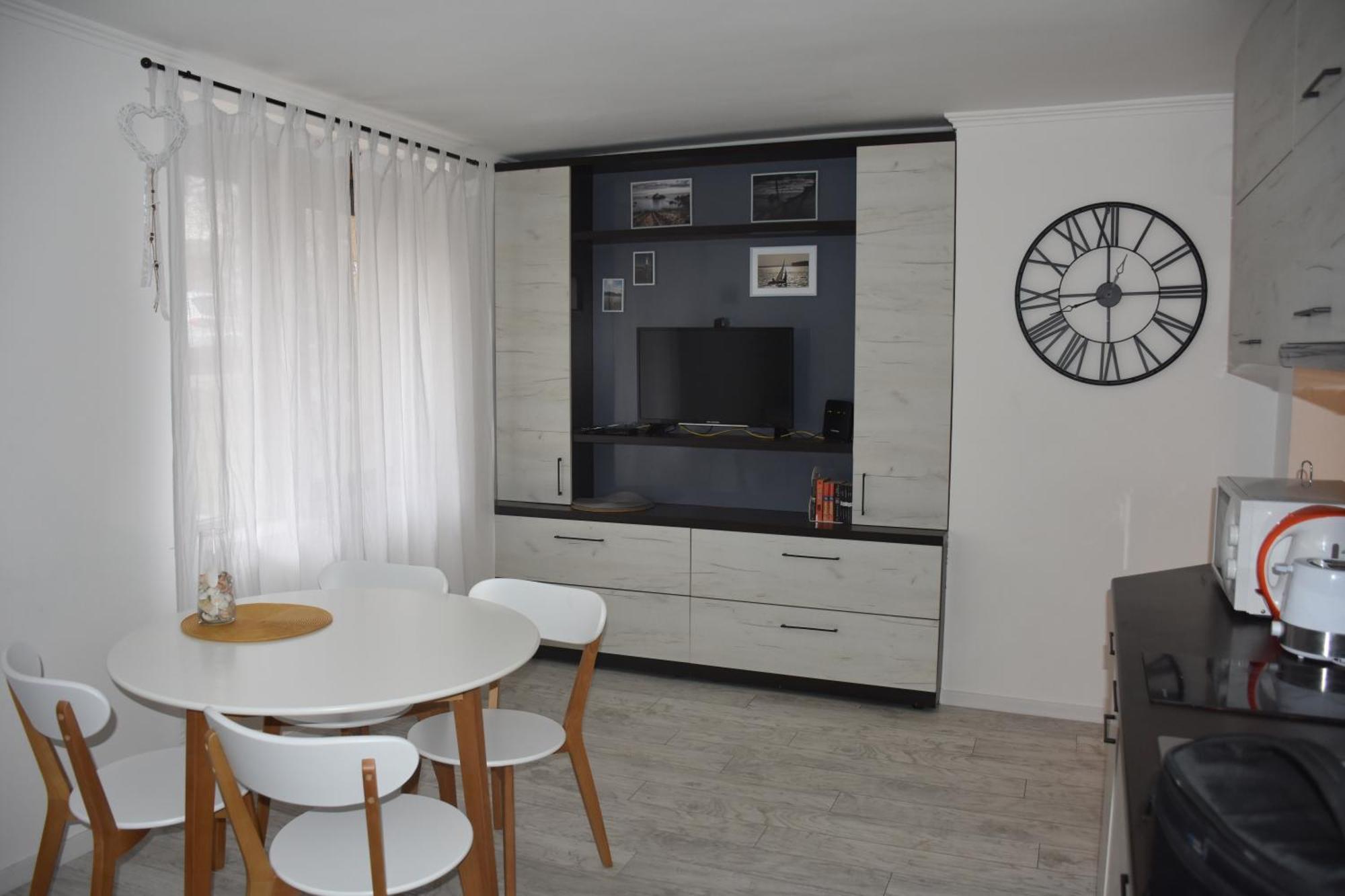 Sea Apartment / Апартамент До Морето فارنا المظهر الخارجي الصورة